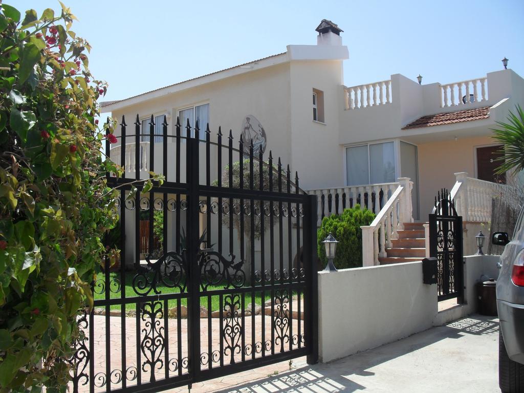 Villa Theodora Paphos Pokoj fotografie